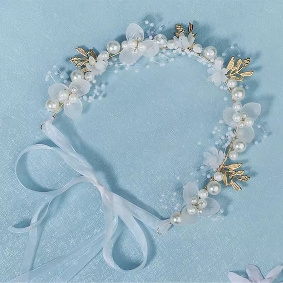 Anthropologie Accessories - Pearl Floral Headband